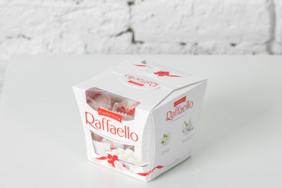 Konfekšu kārba RAFFAELLO 150g