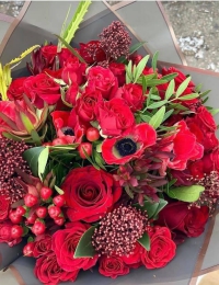 Ziedu pušķis sarkanos toņos "SWEETHEART"