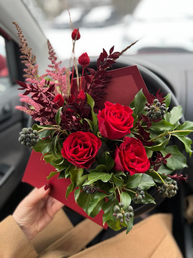 Ziedu kastīte "RED PASSION"