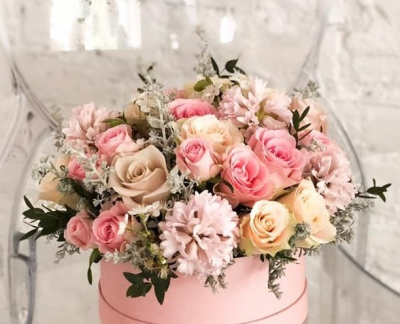 Ziedu kastīte  "SPRING"